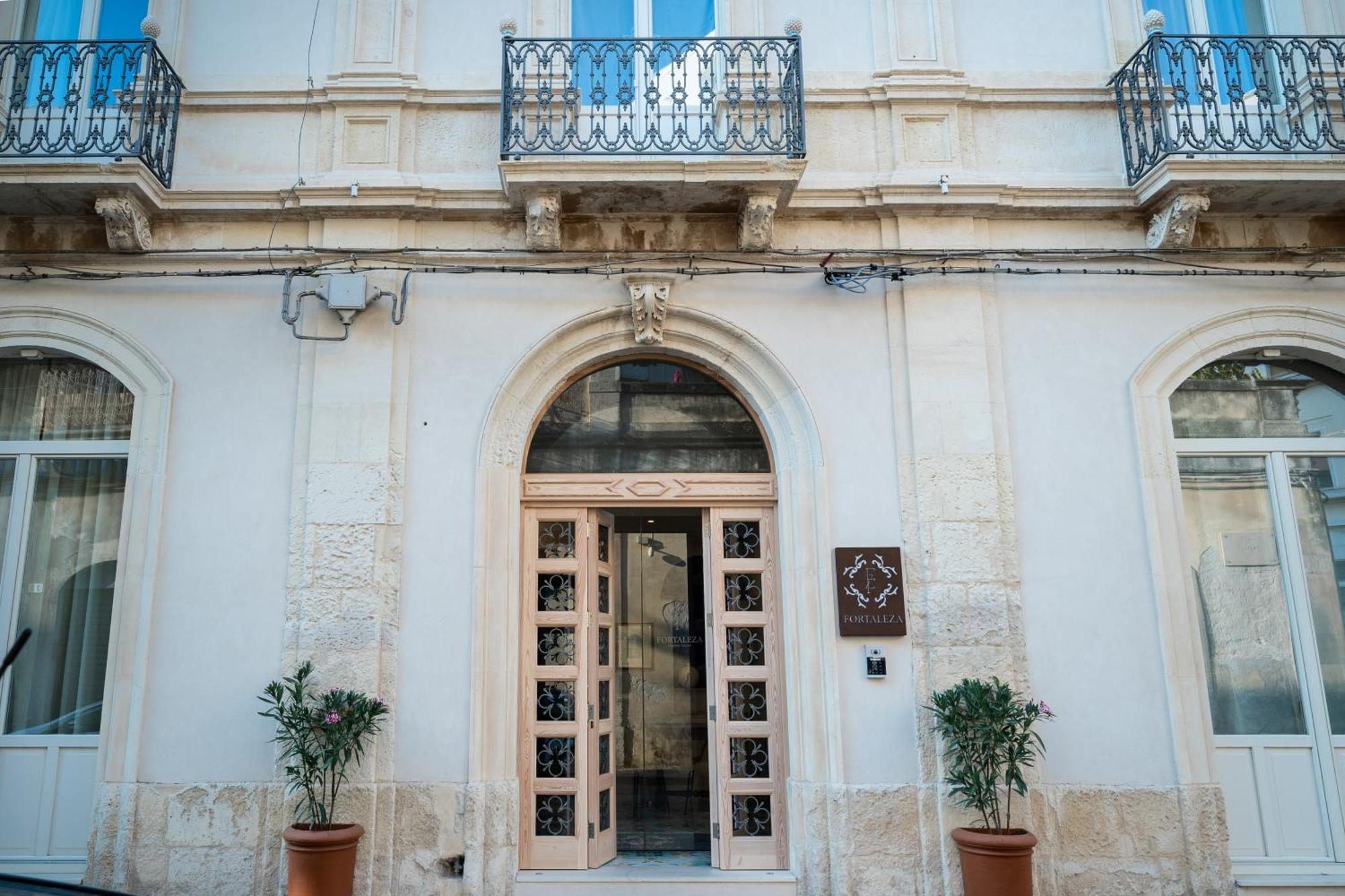 Fortaleza Charme House Syracuse Buitenkant foto